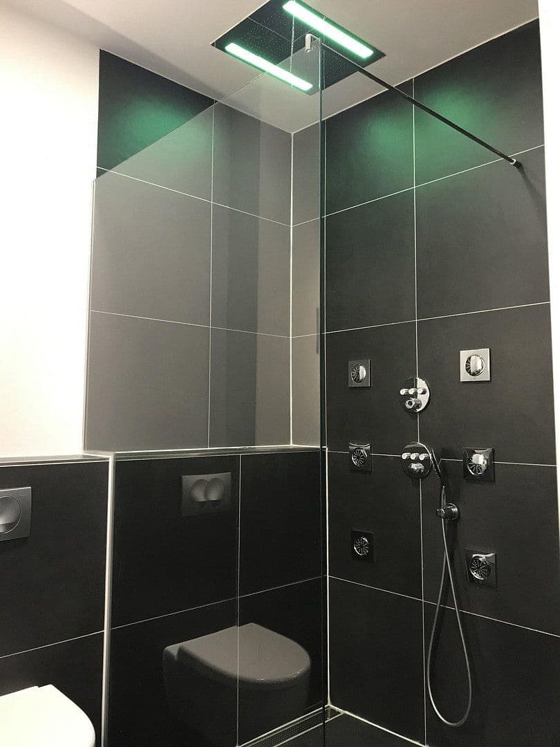 Pronájem bytu 3+1 98 m², Chemnitz, Sasko Pronájem bytu 3+1 98 m², Chemnitz, Sasko
