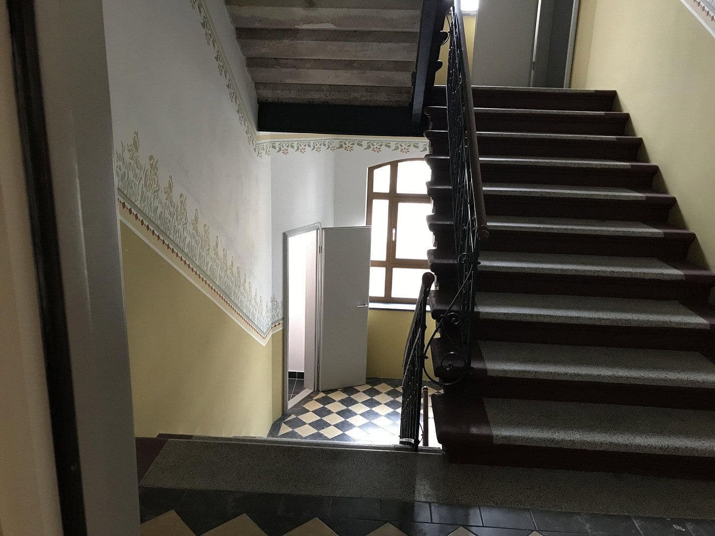 Pronájem bytu 3+1 98 m², Chemnitz, Sasko Pronájem bytu 3+1 98 m², Chemnitz, Sasko