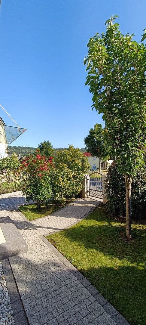 Prodej domu 138 m², pozemek 441 m², Jena, Durynsko Prodej domu 138 m², pozemek 441 m², Jena, Durynsko