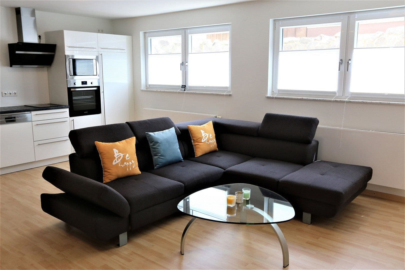 Pronájem bytu 2+1 62 m², Herxheim bei Landau/Pfalz, Porýní-Falc Pronájem bytu 2+1 62 m², Herxheim bei Landau/Pfalz, Porýní-Falc