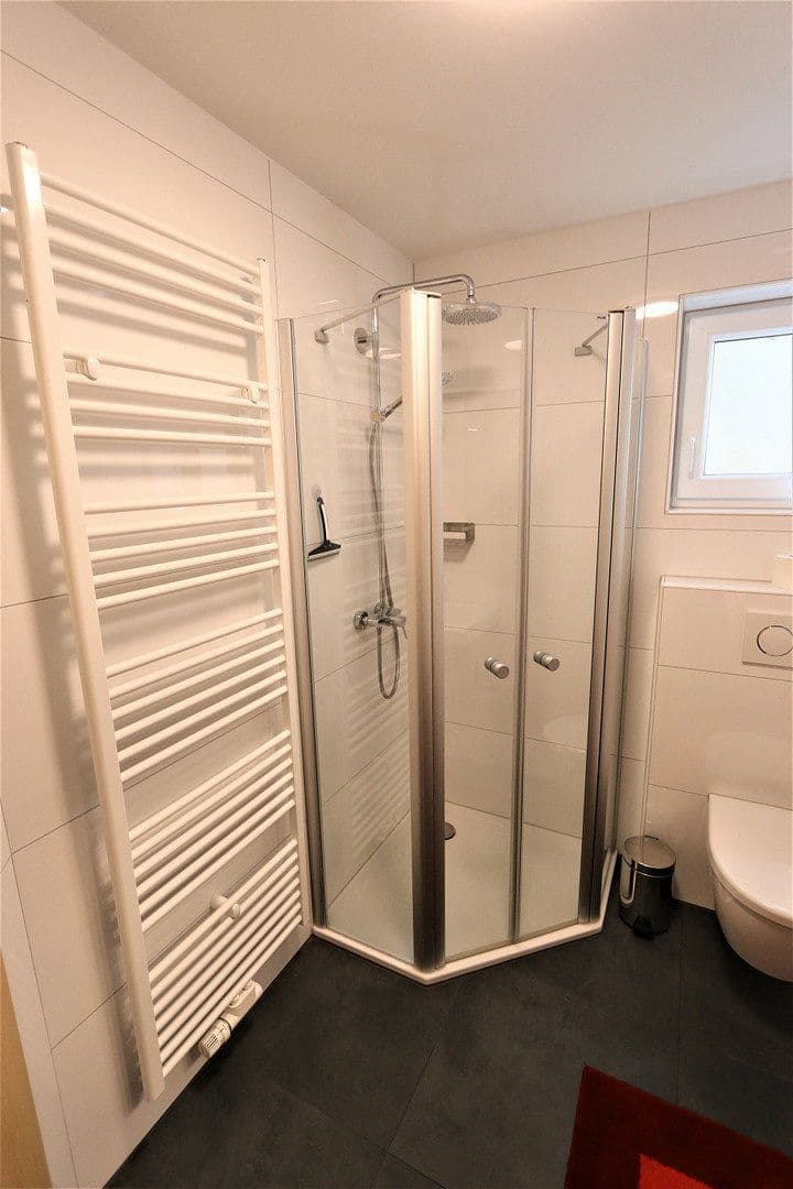 Pronájem bytu 2+1 62 m², Herxheim bei Landau/Pfalz, Porýní-Falc Pronájem bytu 2+1 62 m², Herxheim bei Landau/Pfalz, Porýní-Falc