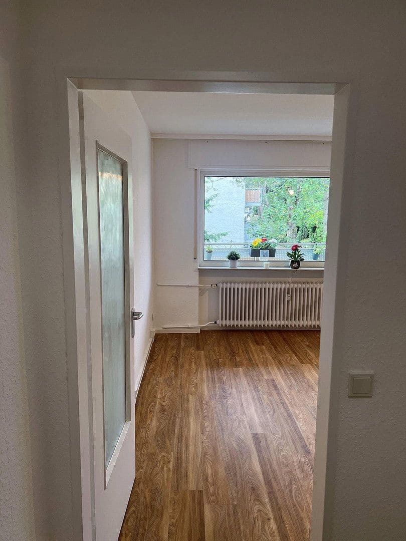 Pronájem bytu 1+1 32 m², Oberursel (Taunus), Hessen Pronájem bytu 1+1 32 m², Oberursel (Taunus), Hessen