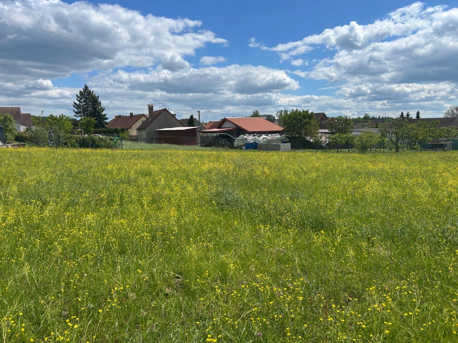 Prodej pozemku 2.108 m², Slabčice, Jihočeský kraj Prodej pozemku 2.108 m², Slabčice, Jihočeský kraj