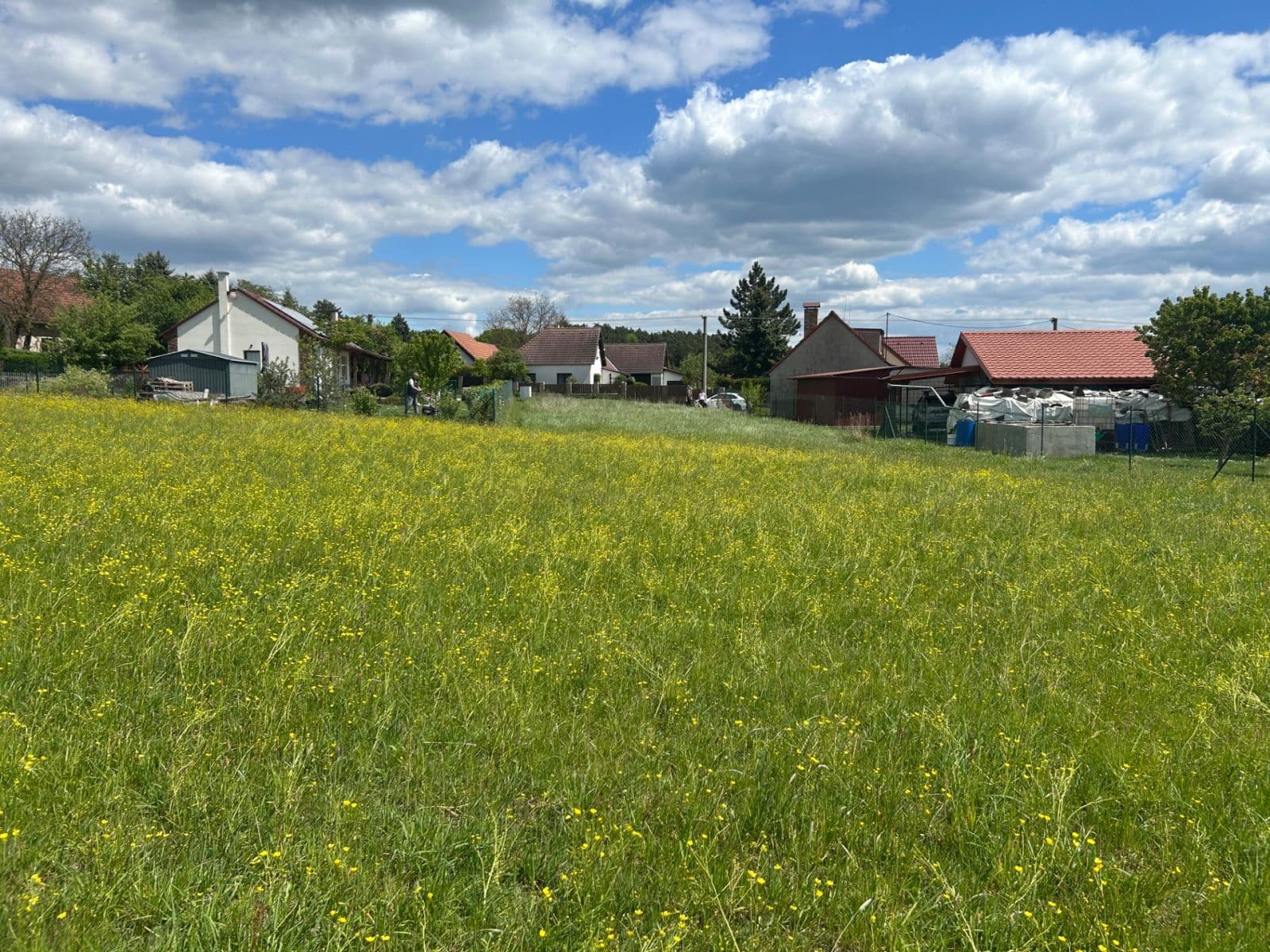 Prodej pozemku 2.108 m², Slabčice, Jihočeský kraj Prodej pozemku 2.108 m², Slabčice, Jihočeský kraj