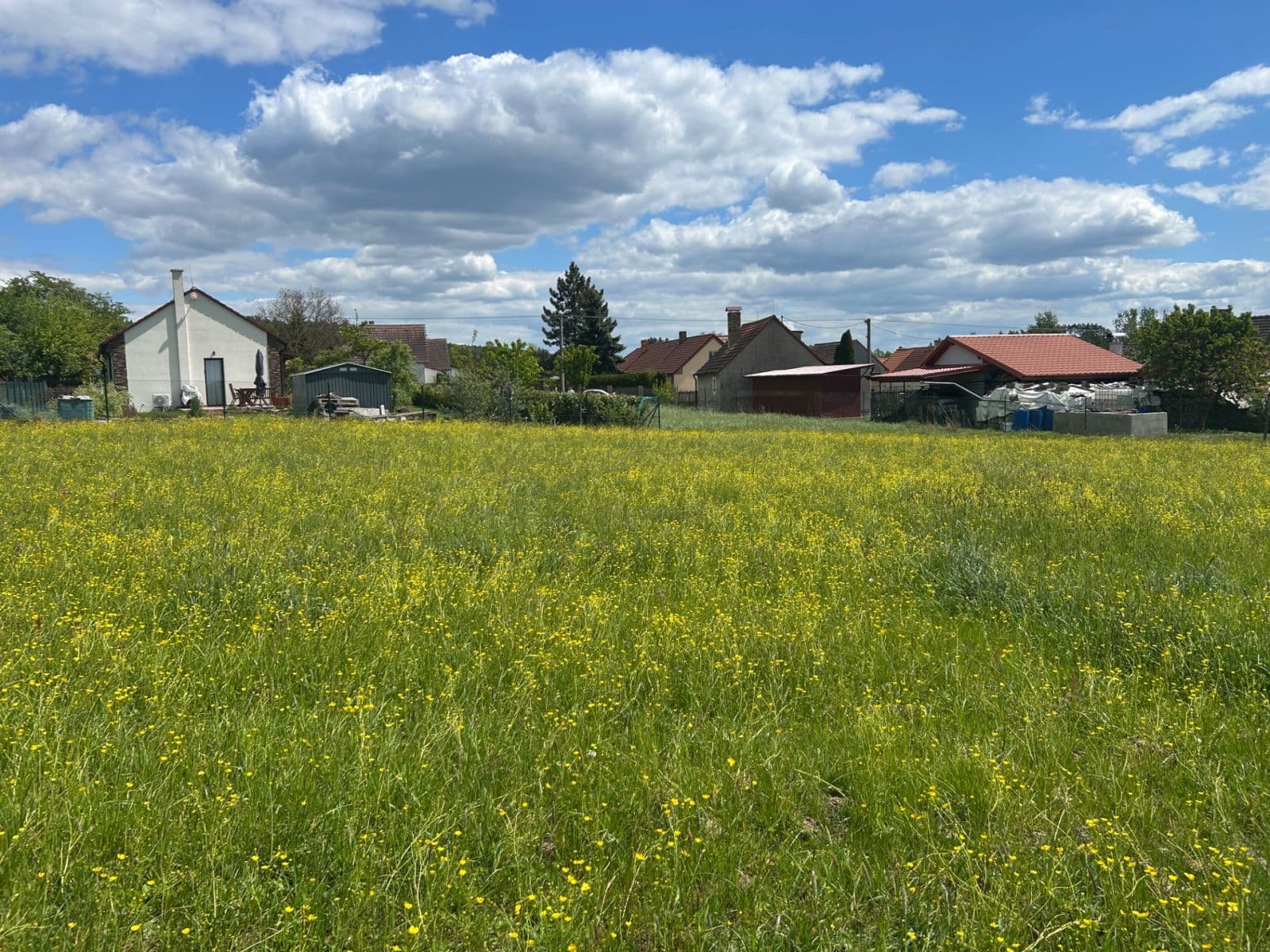 Prodej pozemku 2.108 m², Slabčice, Jihočeský kraj Prodej pozemku 2.108 m², Slabčice, Jihočeský kraj