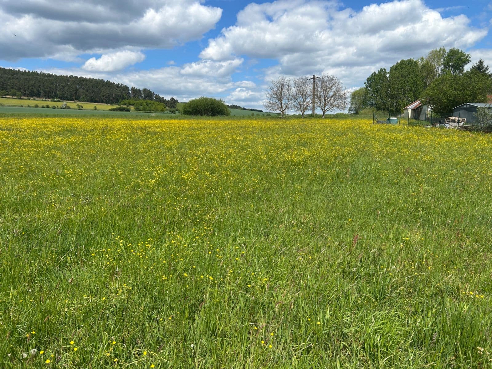 Prodej pozemku 2.108 m², Slabčice, Jihočeský kraj Prodej pozemku 2.108 m², Slabčice, Jihočeský kraj