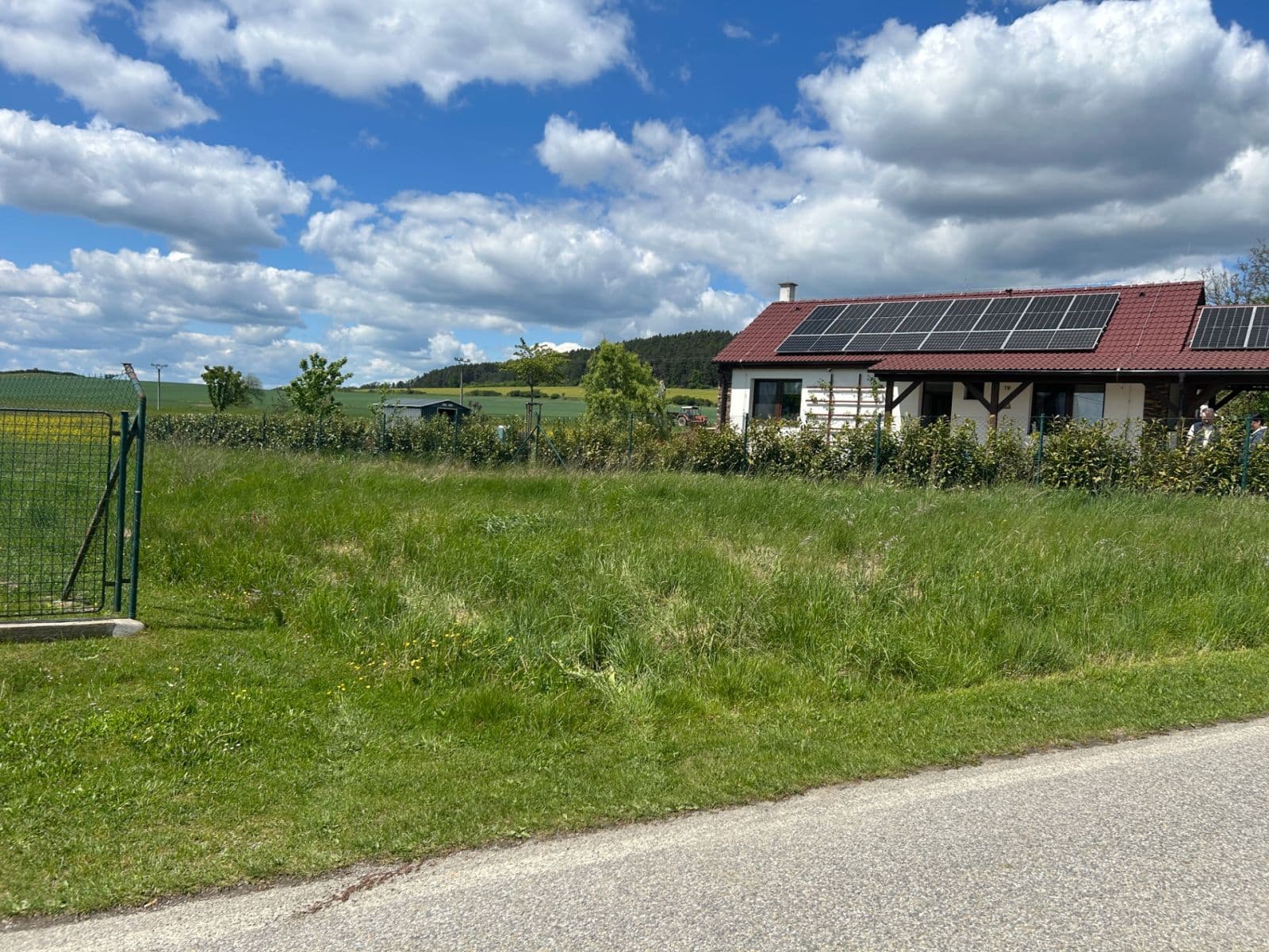 Prodej pozemku 2.108 m², Slabčice, Jihočeský kraj Prodej pozemku 2.108 m², Slabčice, Jihočeský kraj
