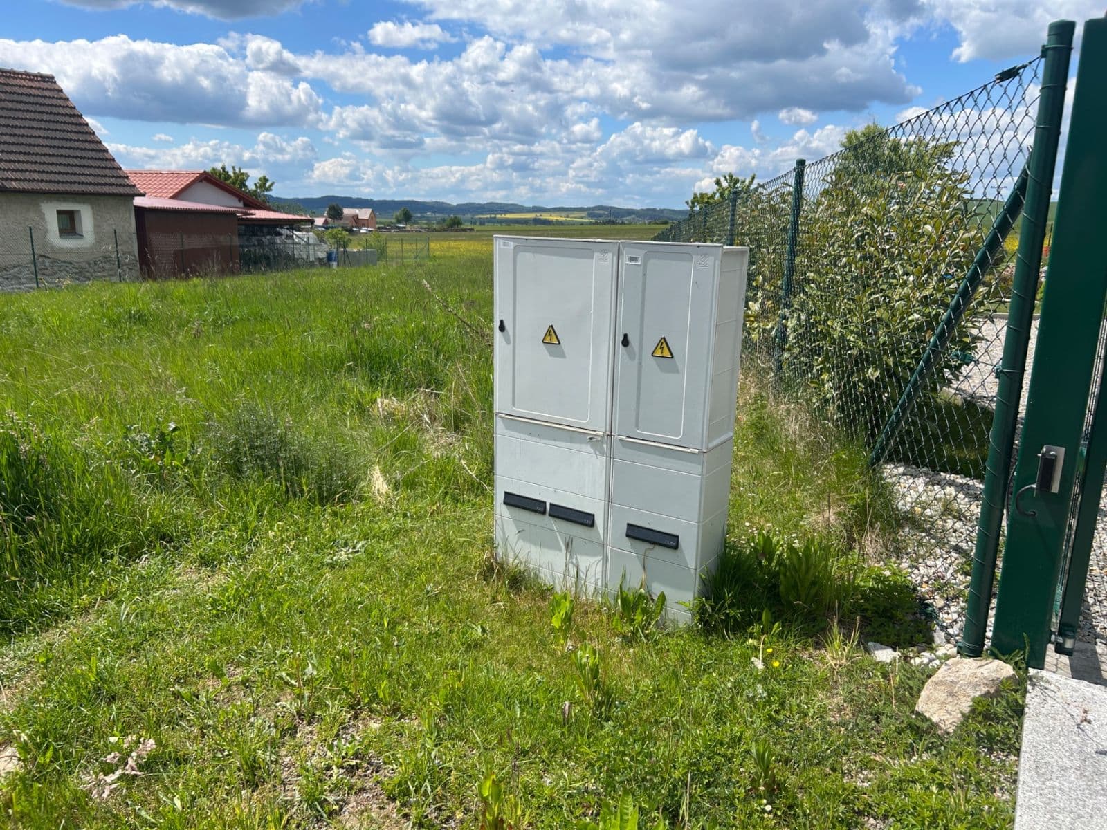 Prodej pozemku 2.108 m², Slabčice, Jihočeský kraj Prodej pozemku 2.108 m², Slabčice, Jihočeský kraj