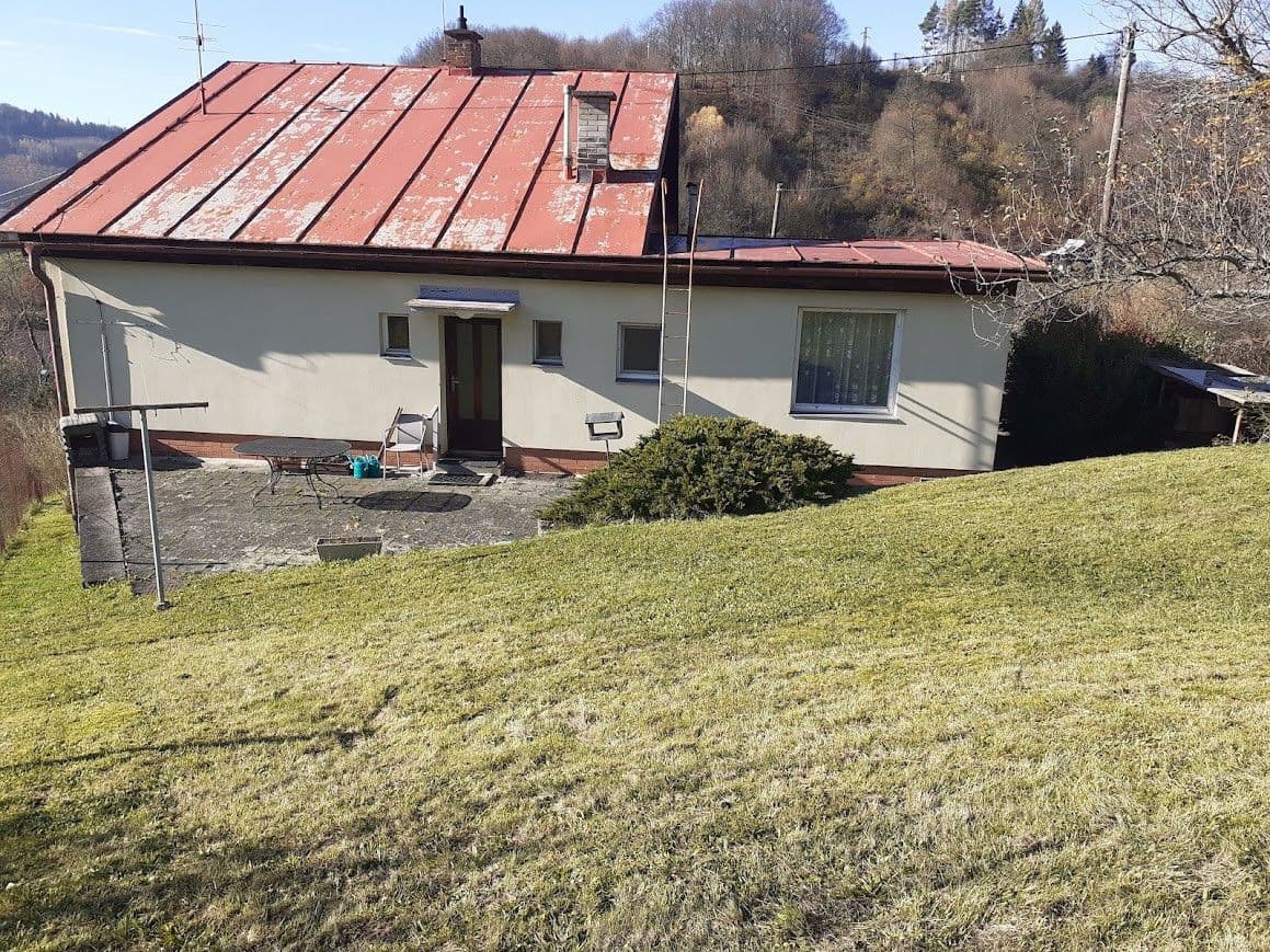 Prodej domu 146 m², pozemek 1.816 m², Hanžlov I, Vsetín, Zlínský kraj Prodej domu 146 m², pozemek 1.816 m², Hanžlov I, Vsetín, Zlínský kraj