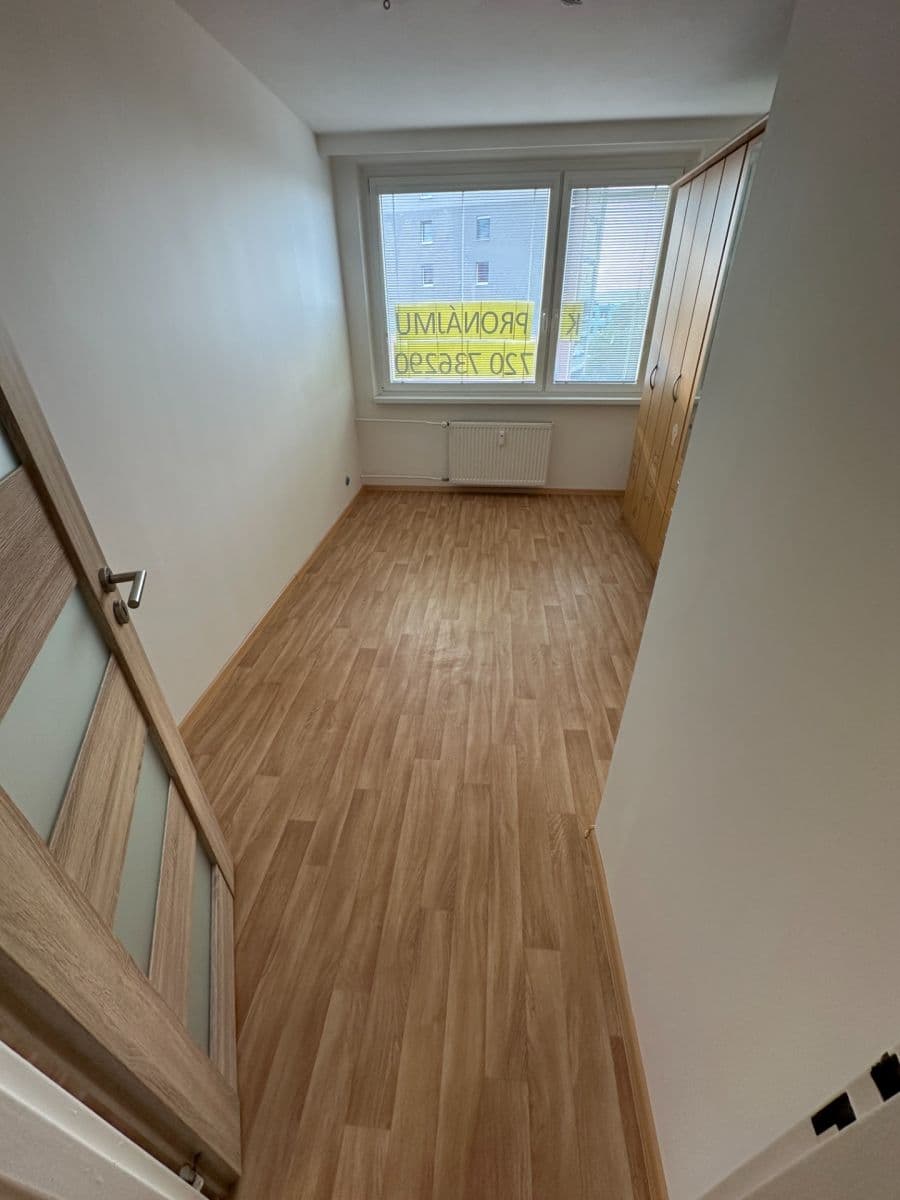 Pronájem bytu 3+1 75 m², Josefa Ševčíka, Most, Ústecký kraj Pronájem bytu 3+1 75 m², Josefa Ševčíka, Most, Ústecký kraj