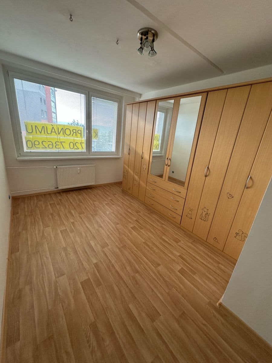 Pronájem bytu 3+1 75 m², Josefa Ševčíka, Most, Ústecký kraj Pronájem bytu 3+1 75 m², Josefa Ševčíka, Most, Ústecký kraj