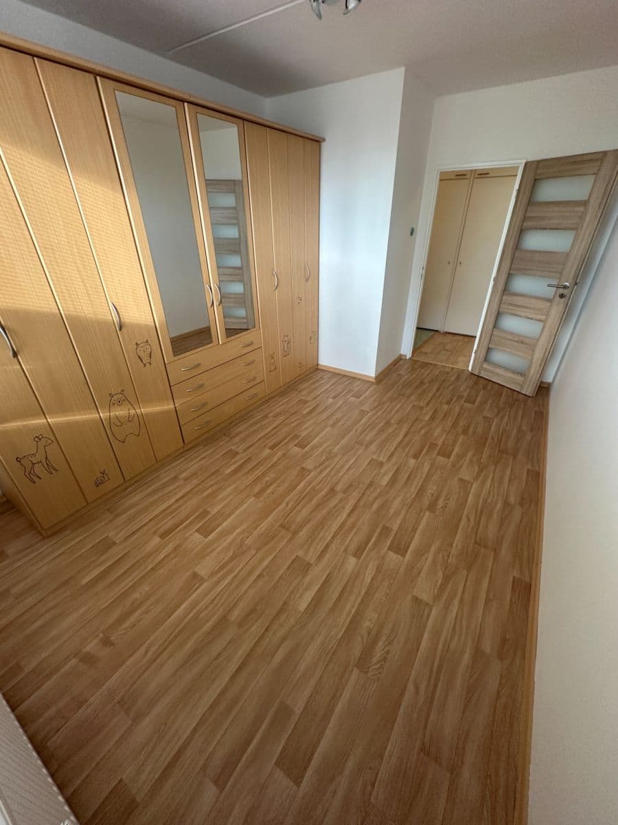Pronájem bytu 3+1 75 m², Josefa Ševčíka, Most, Ústecký kraj Pronájem bytu 3+1 75 m², Josefa Ševčíka, Most, Ústecký kraj