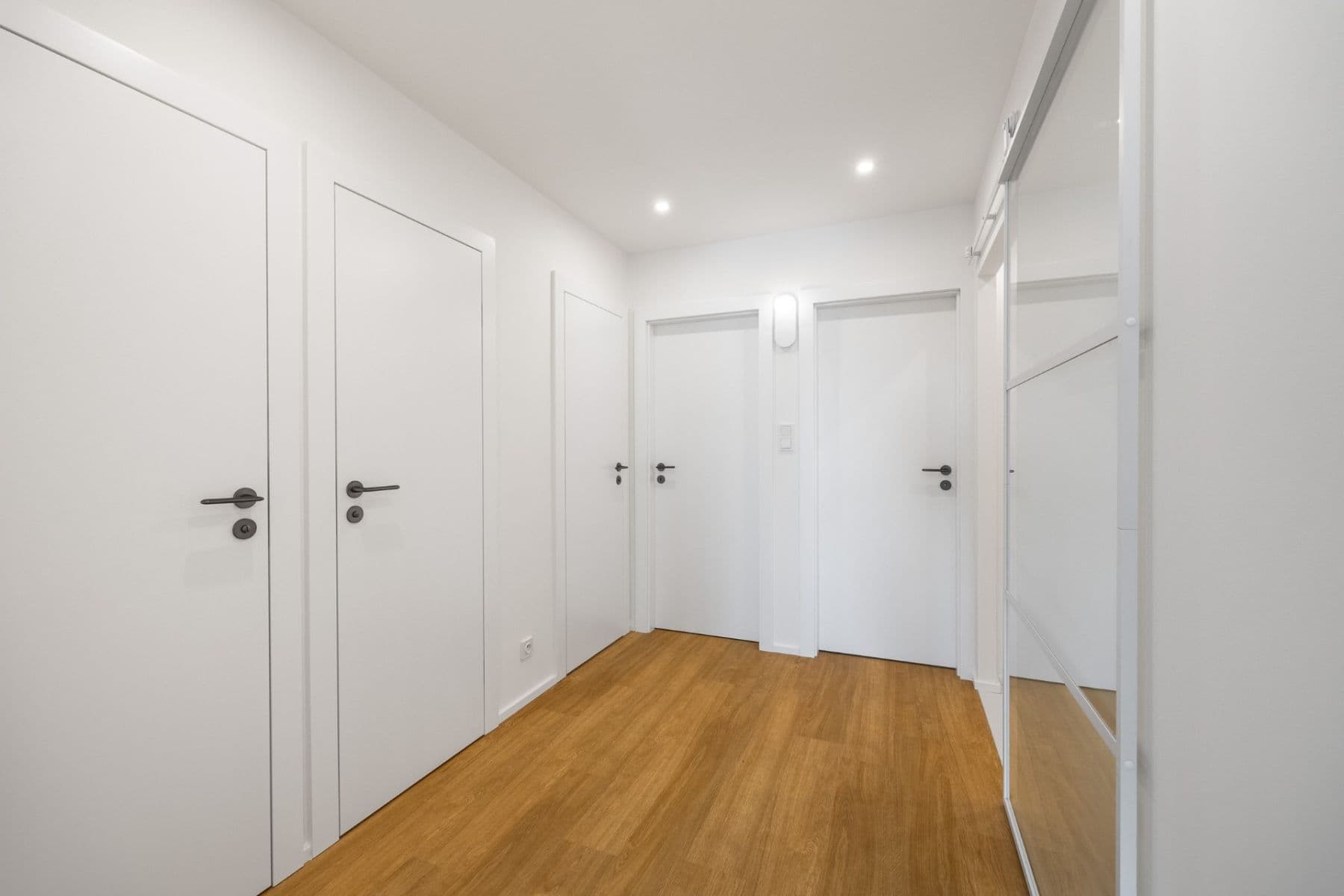 Prodej bytu 3+kk 79 m², Mládežnická, Praha, Praha Prodej bytu 3+kk 79 m², Mládežnická, Praha, Praha