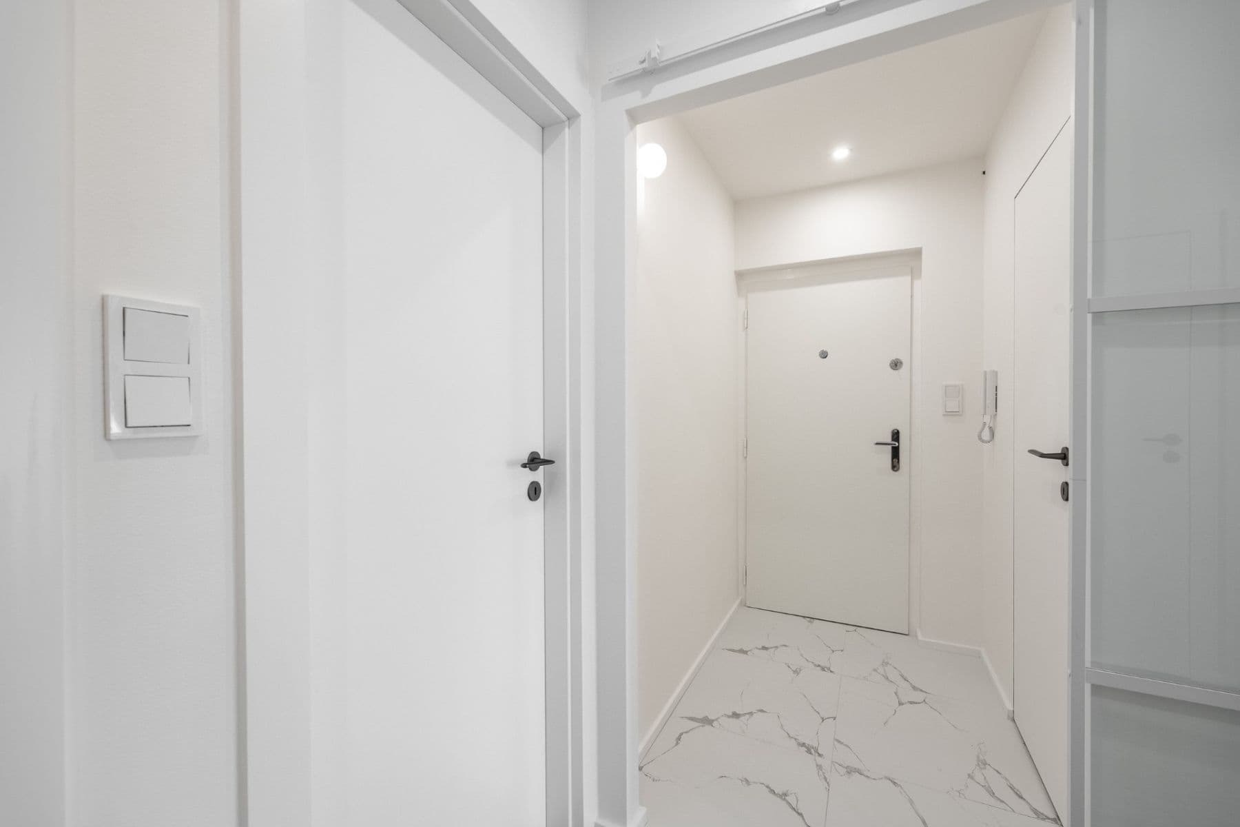 Prodej bytu 3+kk 79 m², Mládežnická, Praha, Praha Prodej bytu 3+kk 79 m², Mládežnická, Praha, Praha