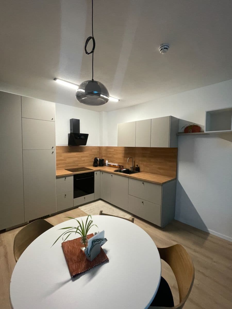 Pronájem bytu 2+1 47 m², Rybničná, Vajnory, Bratislavský kraj Pronájem bytu 2+1 47 m², Rybničná, Vajnory, Bratislavský kraj