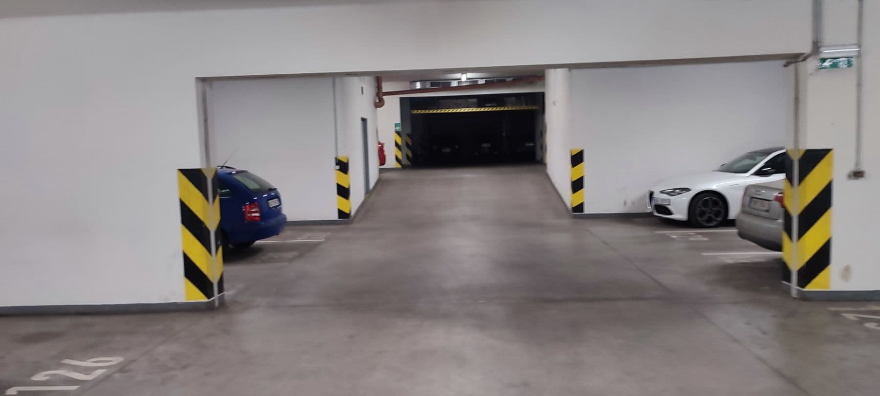 Pronájem garáže 14 m², Merhoutova, Praha, Praha Pronájem garáže 14 m², Merhoutova, Praha, Praha