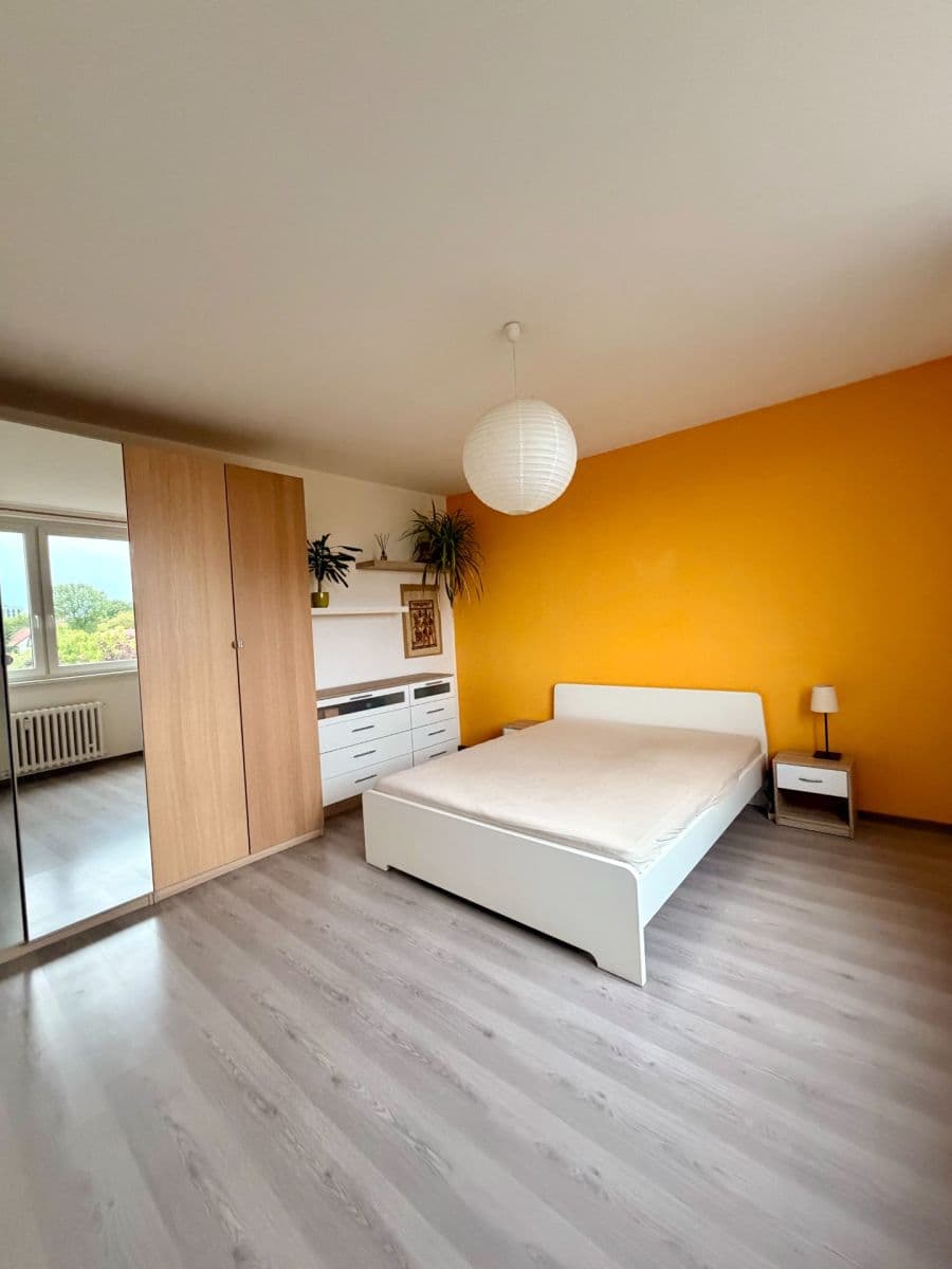 Pronájem bytu 3+1 79 m², Šejbalové, Praha, Praha Pronájem bytu 3+1 79 m², Šejbalové, Praha, Praha