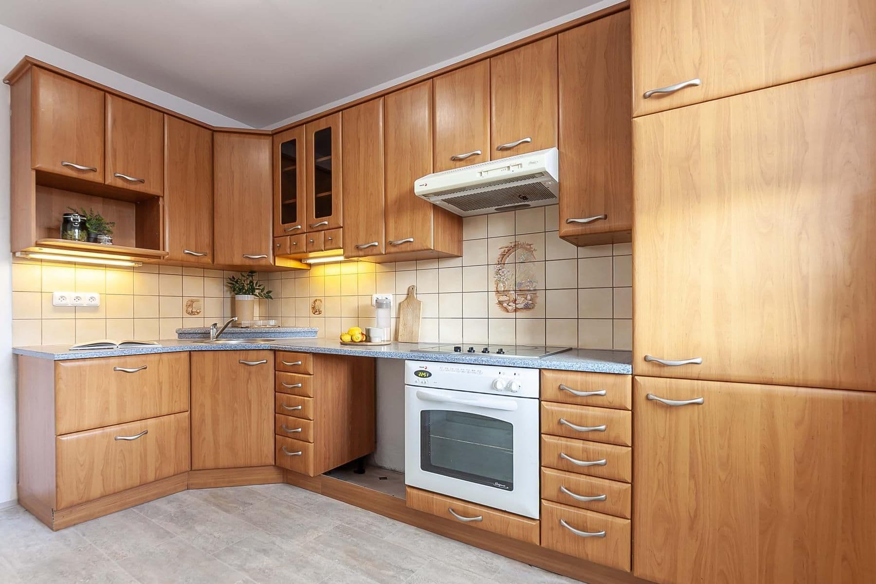 Prodej bytu 3+1 74 m², Břežany II, Středočeský kraj Prodej bytu 3+1 74 m², Břežany II, Středočeský kraj
