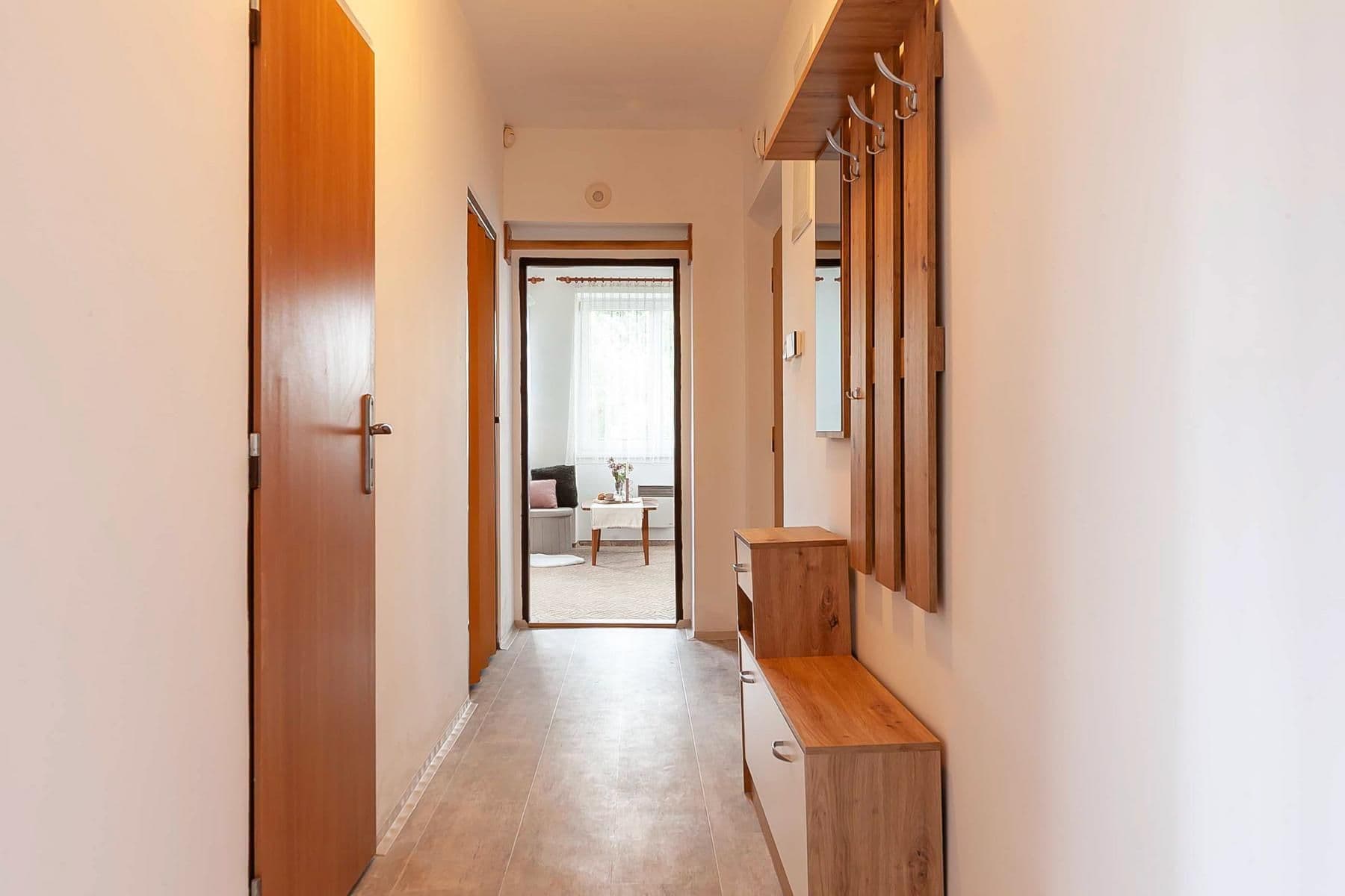 Prodej bytu 3+1 74 m², Břežany II, Středočeský kraj Prodej bytu 3+1 74 m², Břežany II, Středočeský kraj