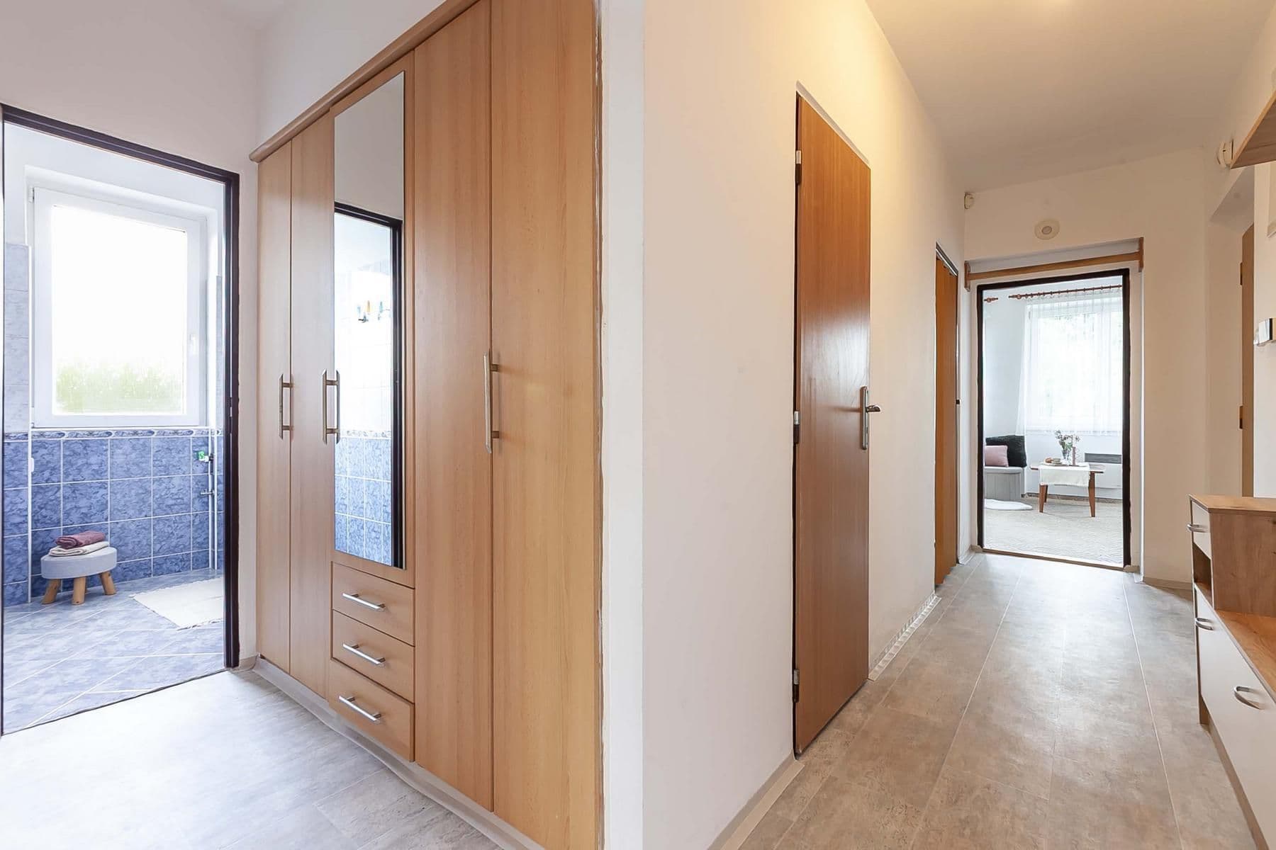 Prodej bytu 3+1 74 m², Břežany II, Středočeský kraj Prodej bytu 3+1 74 m², Břežany II, Středočeský kraj