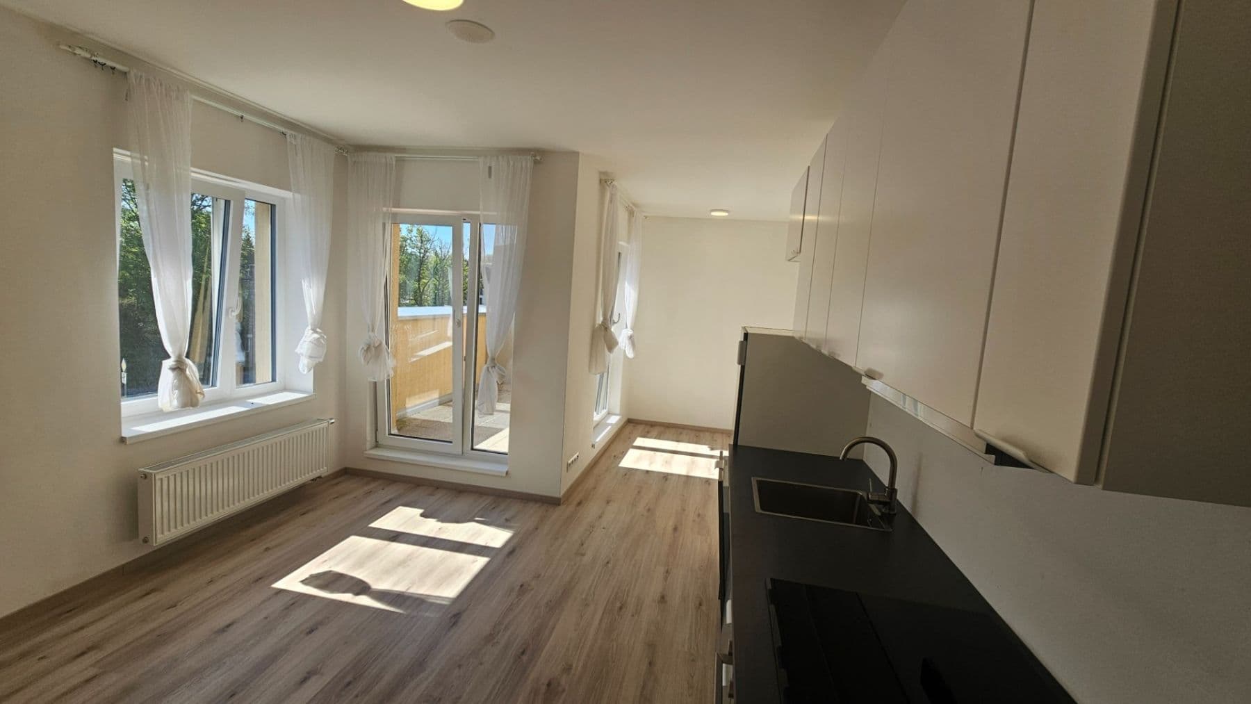 Pronájem bytu 1+kk 36 m², V Kněžívce, Tuchoměřice, Středočeský kraj Pronájem bytu 1+kk 36 m², V Kněžívce, Tuchoměřice, Středočeský kraj