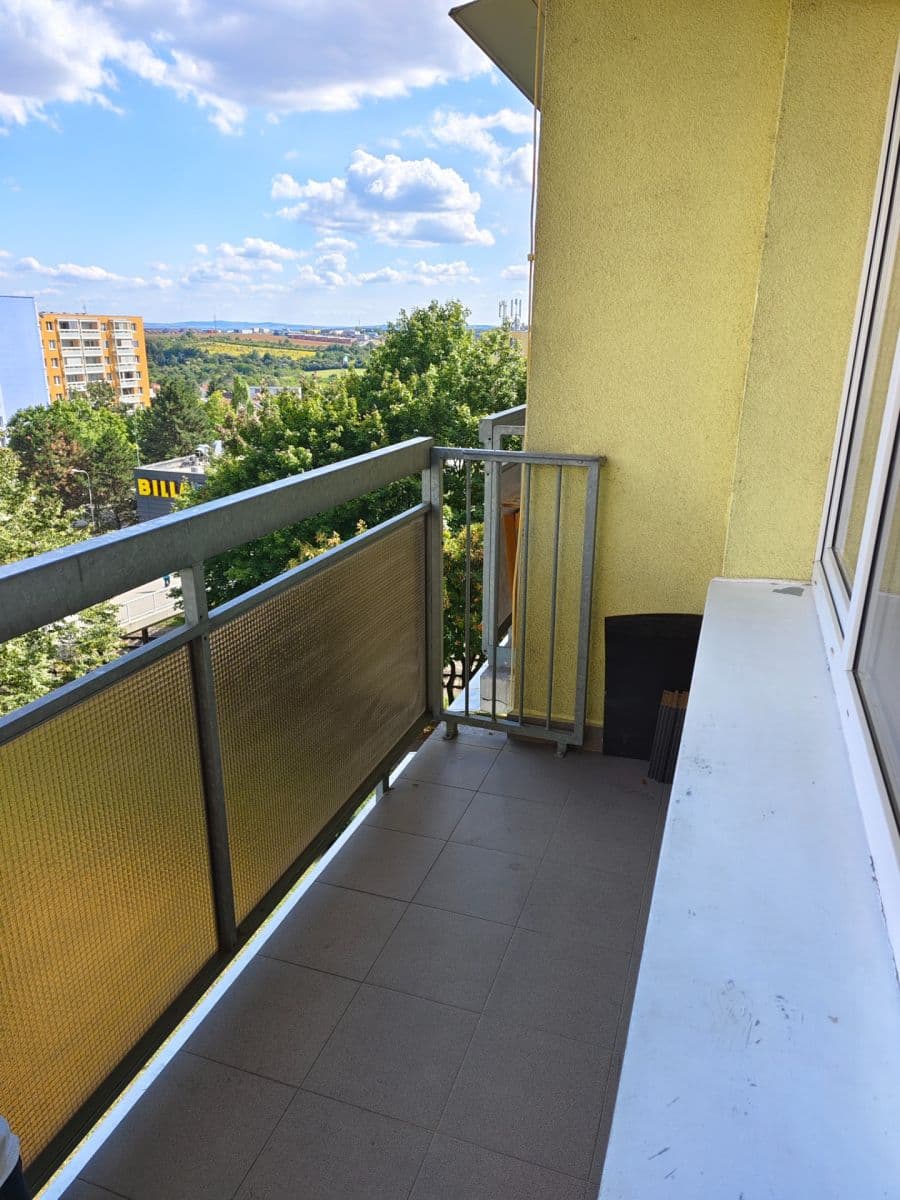 Pronájem bytu 1+kk 30 m², Okrouhlá, Brno, Jihomoravský kraj Pronájem bytu 1+kk 30 m², Okrouhlá, Brno, Jihomoravský kraj