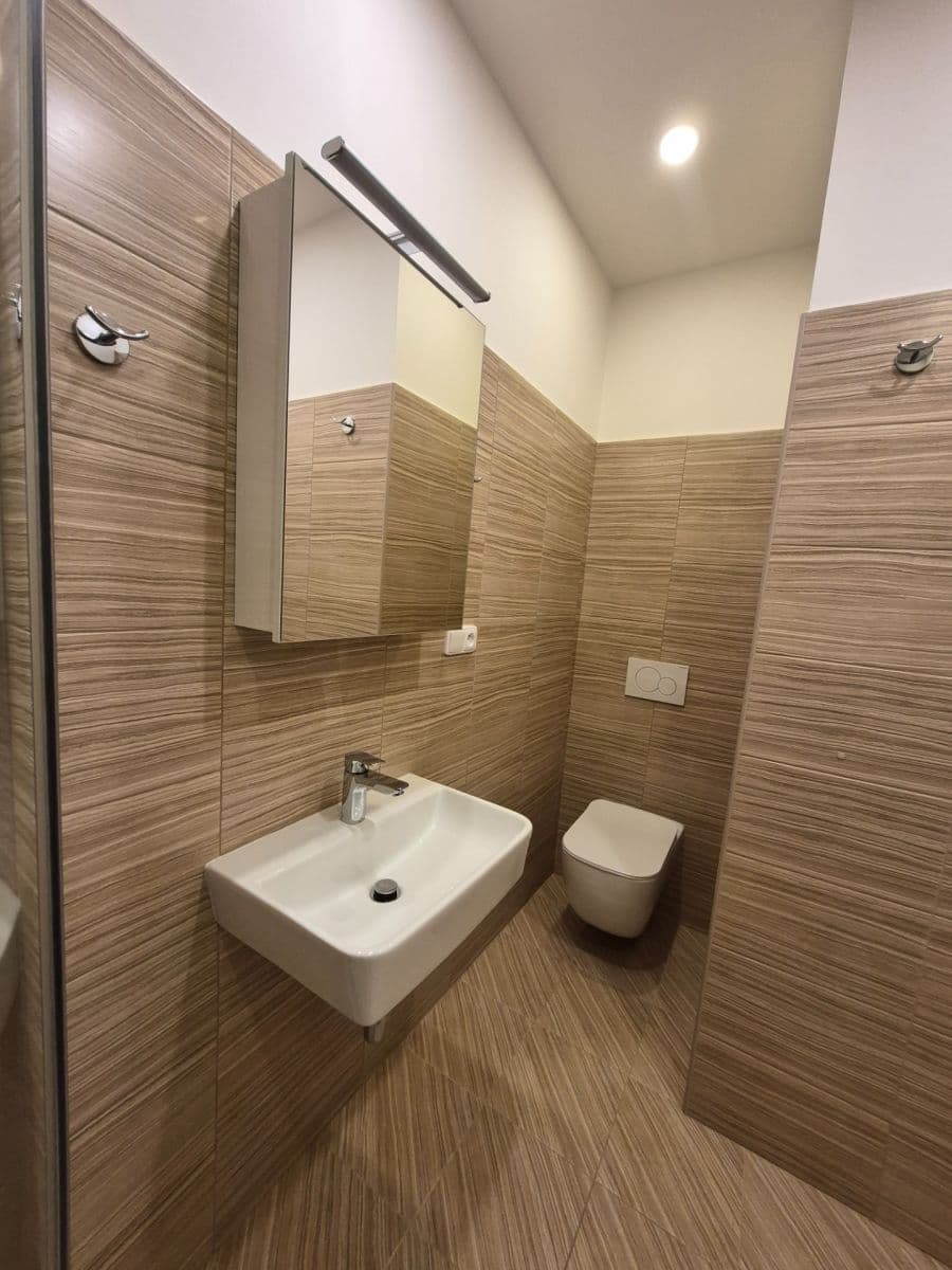 Pronájem bytu 2+kk 37 m², Boleslavova, Praha, Praha Pronájem bytu 2+kk 37 m², Boleslavova, Praha, Praha