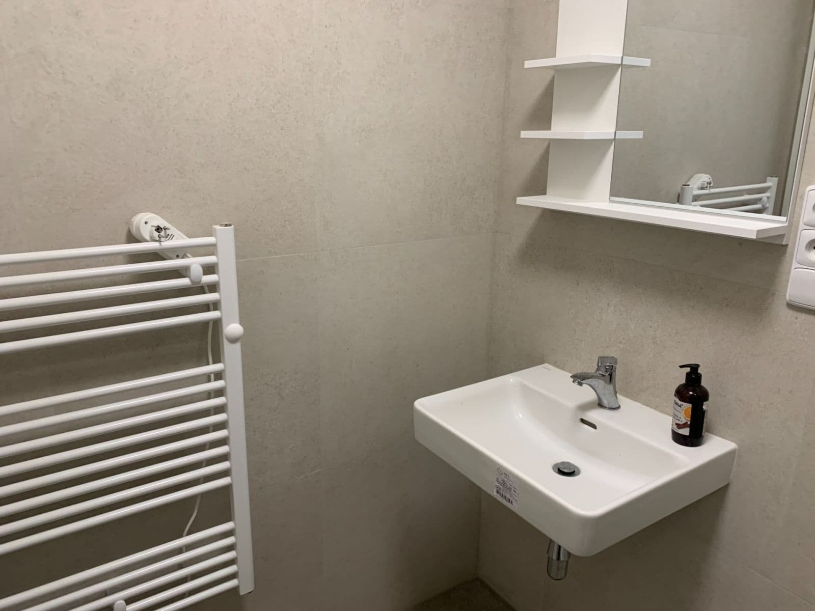 Pronájem bytu 2+kk 48 m², Bratislavská, Brno, Jihomoravský kraj Pronájem bytu 2+kk 48 m², Bratislavská, Brno, Jihomoravský kraj