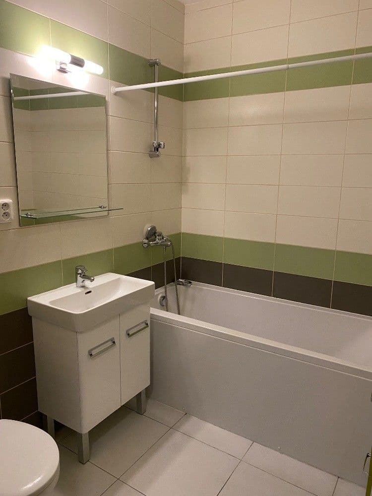 Pronájem bytu 2+kk 42 m², Kamenická, Praha, Praha Pronájem bytu 2+kk 42 m², Kamenická, Praha, Praha