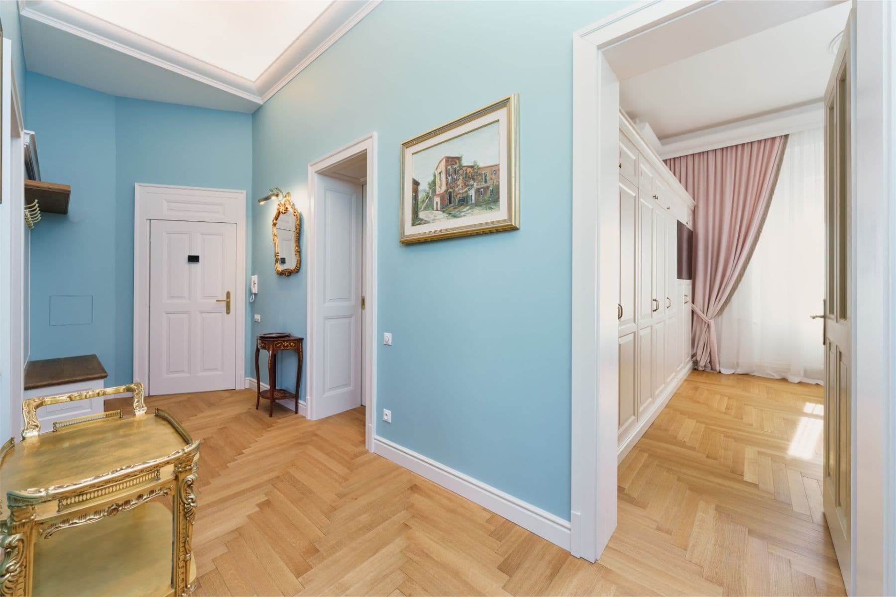 Prodej bytu 3+1 89 m², Vítězná, Karlovy Vary, Karlovarský kraj Prodej bytu 3+1 89 m², Vítězná, Karlovy Vary, Karlovarský kraj