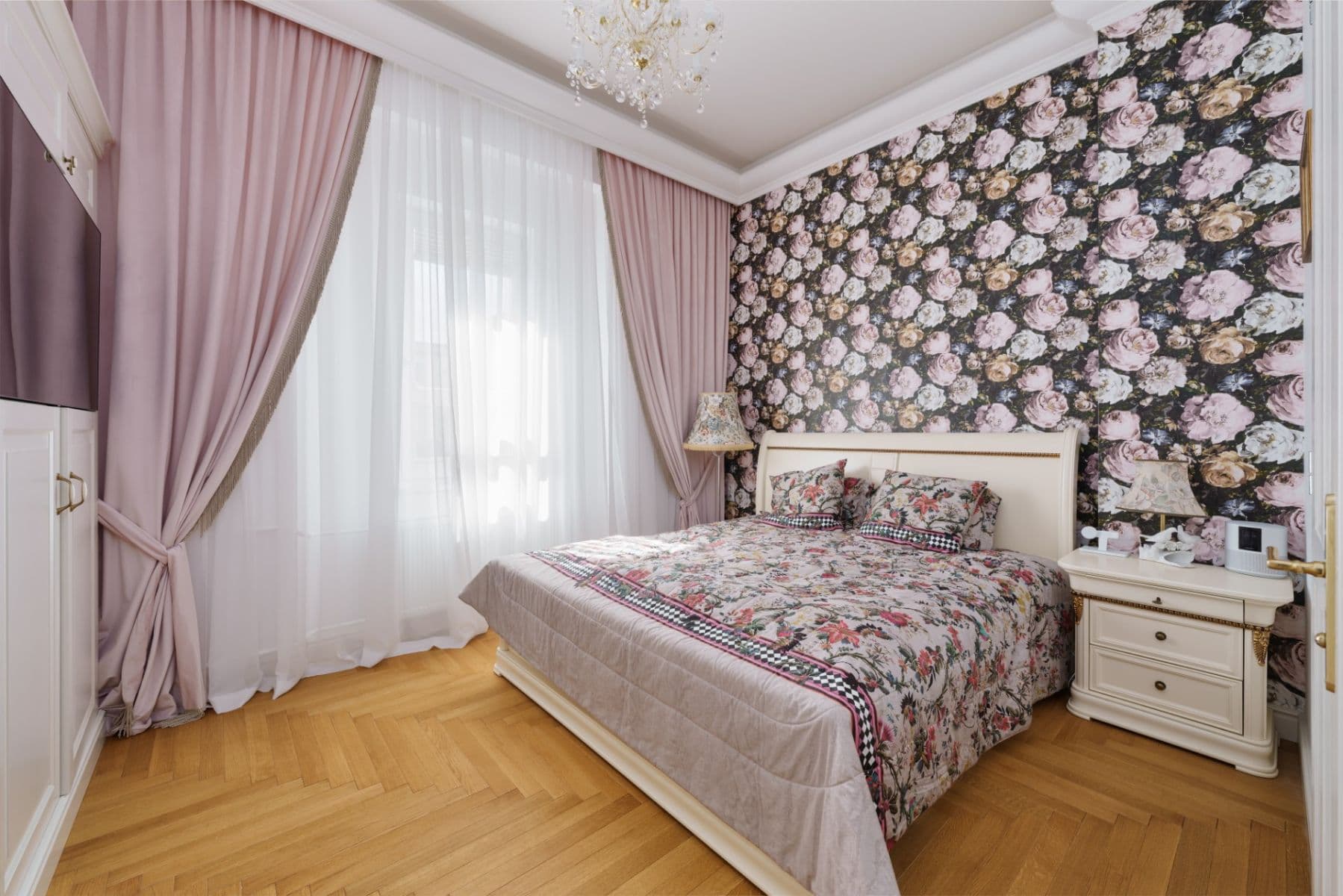 Prodej bytu 3+1 89 m², Vítězná, Karlovy Vary, Karlovarský kraj Prodej bytu 3+1 89 m², Vítězná, Karlovy Vary, Karlovarský kraj