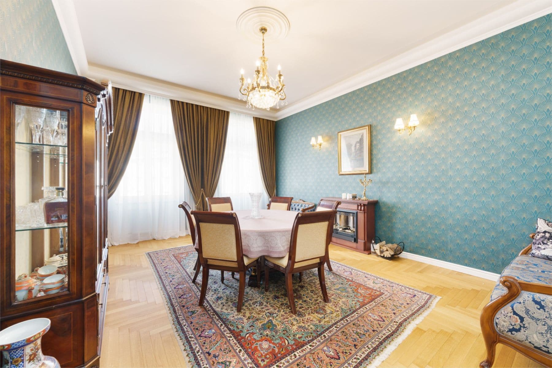 Prodej bytu 3+1 89 m², Vítězná, Karlovy Vary, Karlovarský kraj Prodej bytu 3+1 89 m², Vítězná, Karlovy Vary, Karlovarský kraj