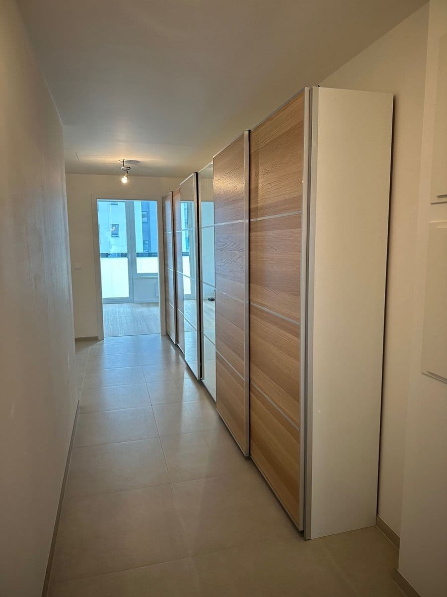 Pronájem bytu 2+kk 56 m², Kolbenova, Praha, Praha Pronájem bytu 2+kk 56 m², Kolbenova, Praha, Praha