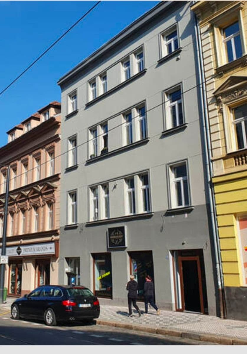 Pronájem garáže 20 m², Nuselská, Praha, Praha Pronájem garáže 20 m², Nuselská, Praha, Praha