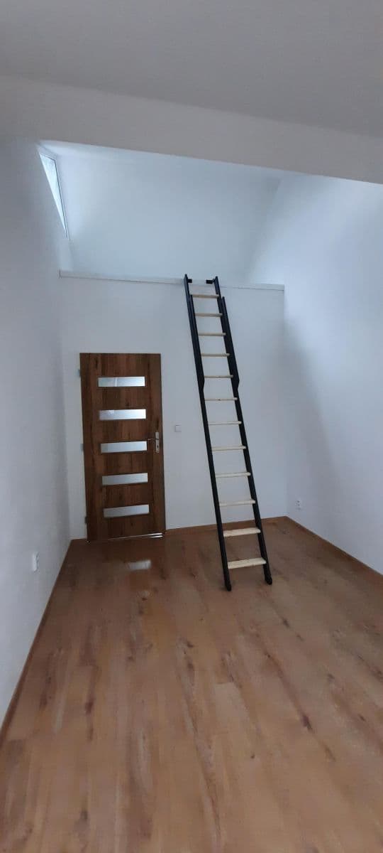 Pronájem bytu 2+kk 58 m², Chelčického, Úpice, Královéhradecký kraj Pronájem bytu 2+kk 58 m², Chelčického, Úpice, Královéhradecký kraj
