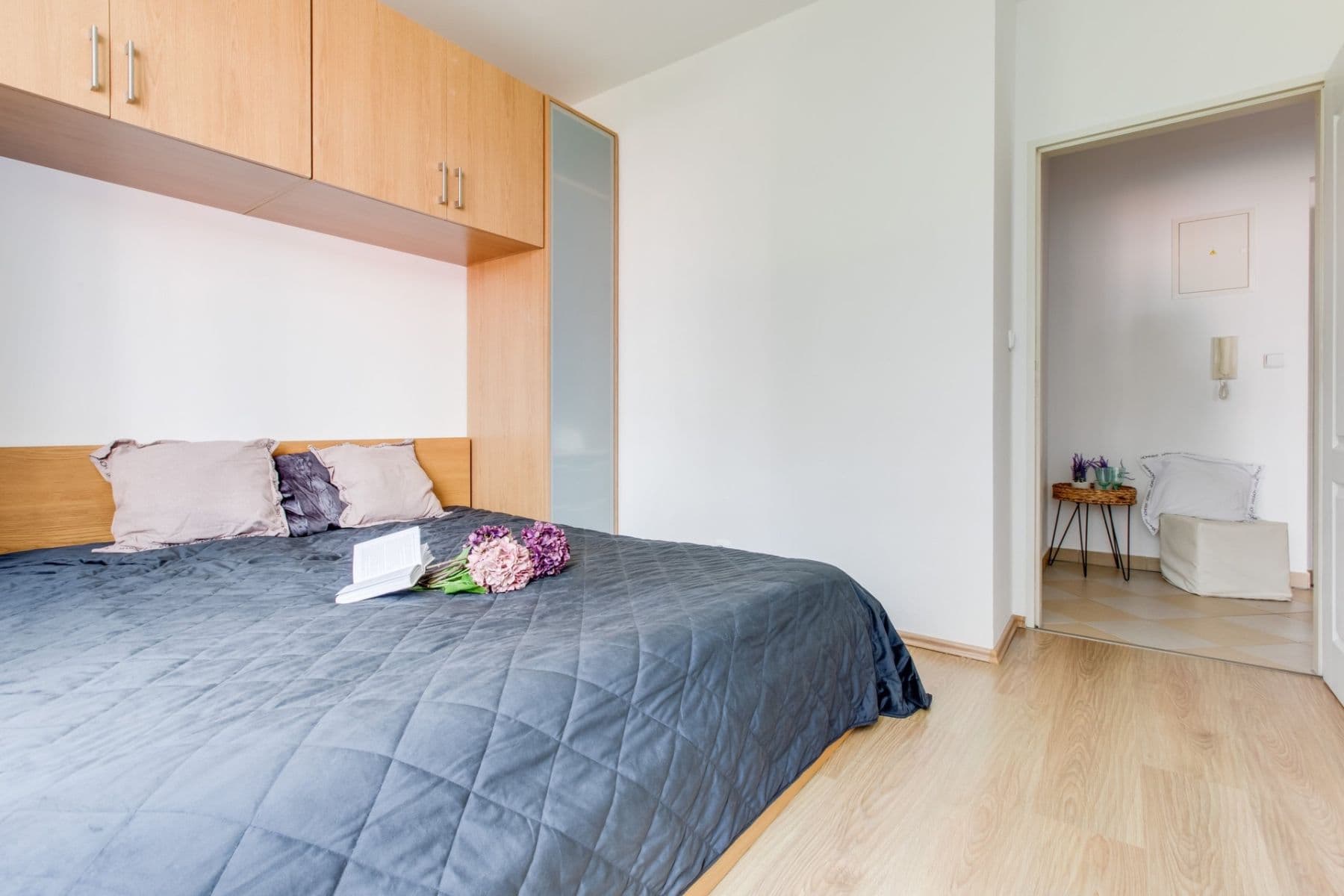 Pronájem bytu 2+kk 38 m², Přípotoční, Praha, Praha Pronájem bytu 2+kk 38 m², Přípotoční, Praha, Praha