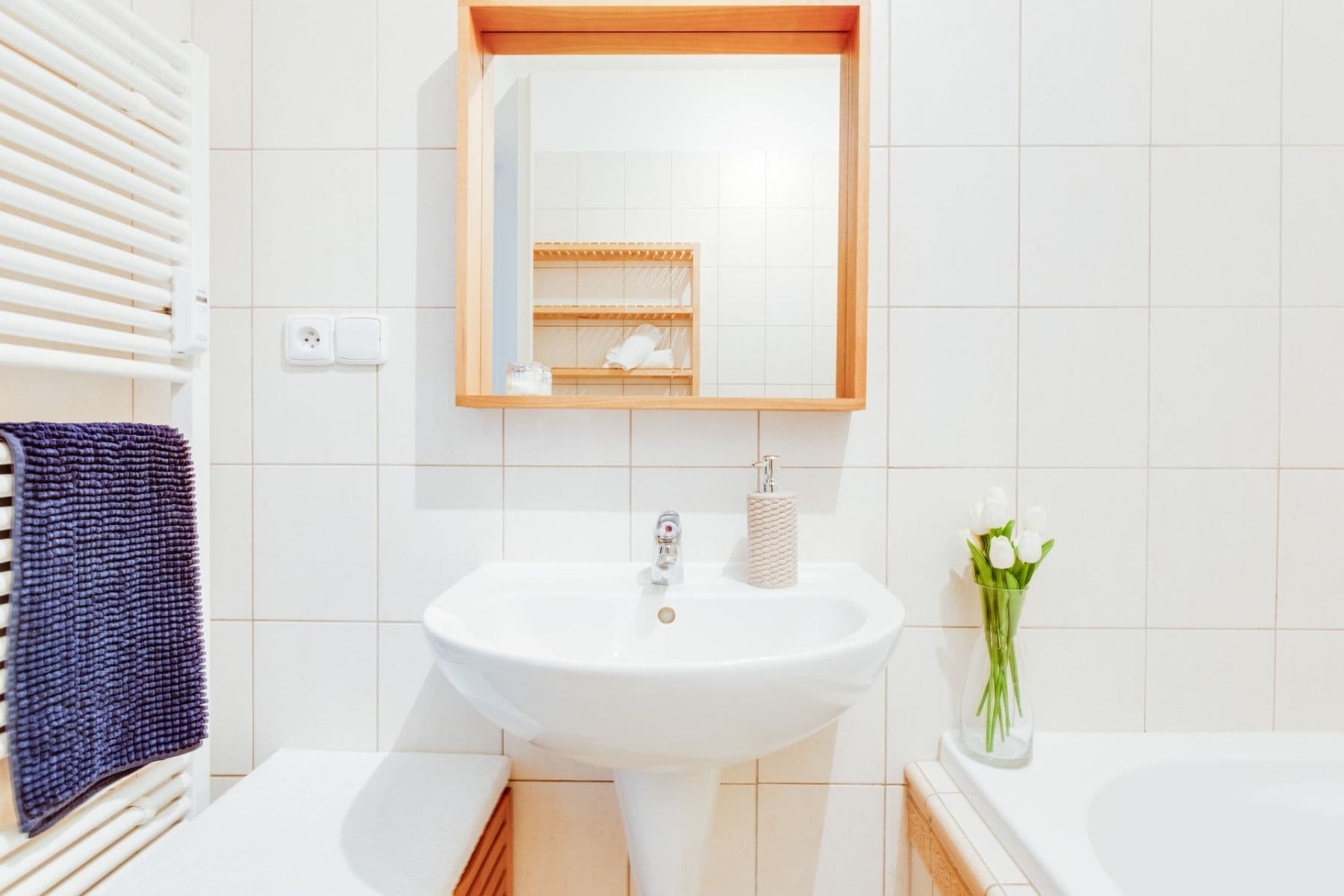 Pronájem bytu 2+kk 38 m², Přípotoční, Praha, Praha Pronájem bytu 2+kk 38 m², Přípotoční, Praha, Praha