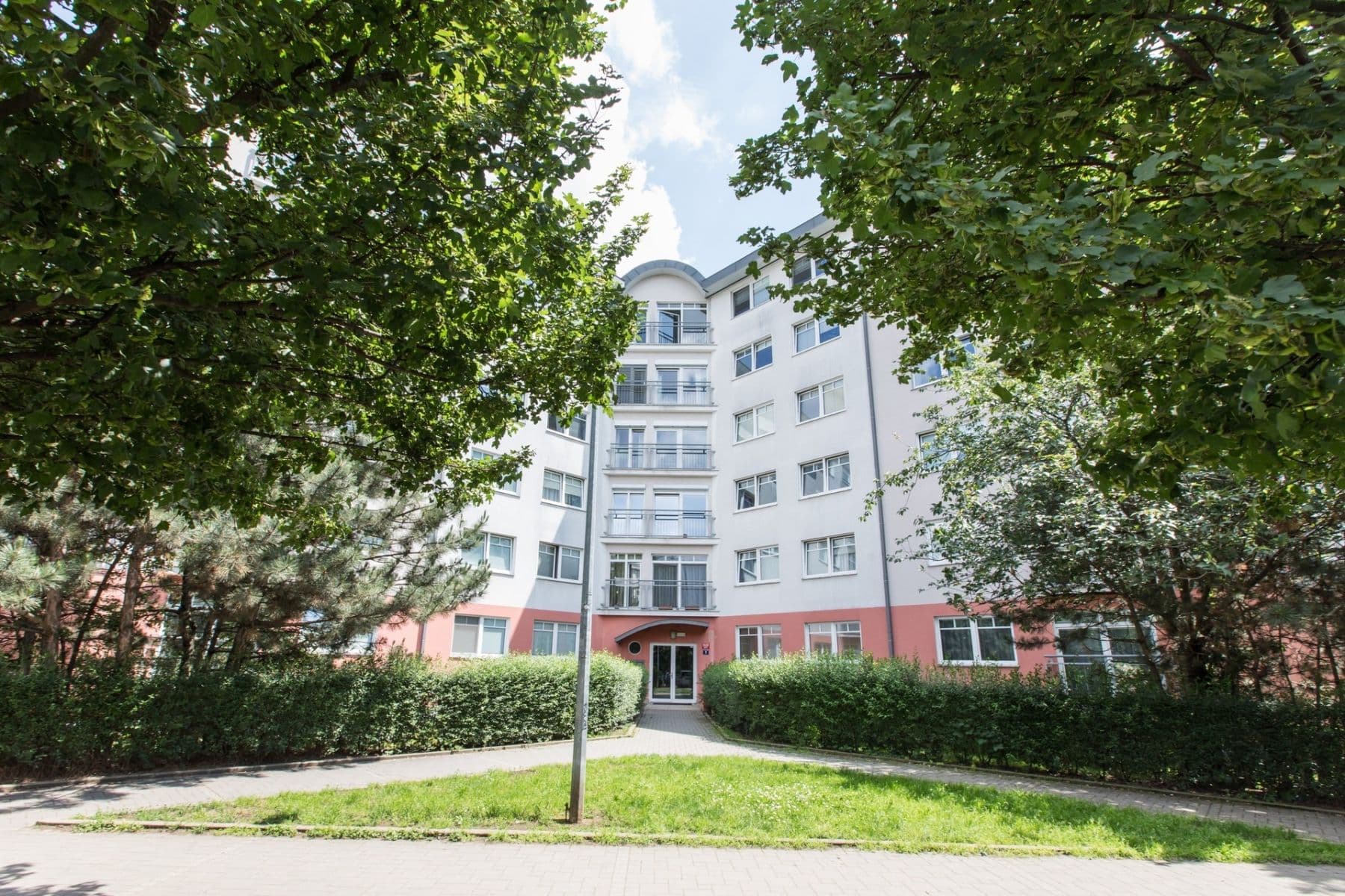Pronájem bytu 2+kk 38 m², Přípotoční, Praha, Praha Pronájem bytu 2+kk 38 m², Přípotoční, Praha, Praha