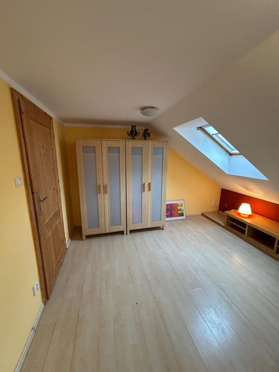 Pronájem bytu 2+1 70 m², Střelice, Plzeňský kraj Pronájem bytu 2+1 70 m², Střelice, Plzeňský kraj