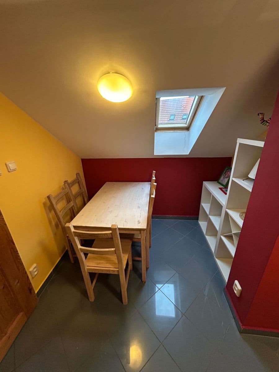 Pronájem bytu 2+1 70 m², Střelice, Plzeňský kraj Pronájem bytu 2+1 70 m², Střelice, Plzeňský kraj