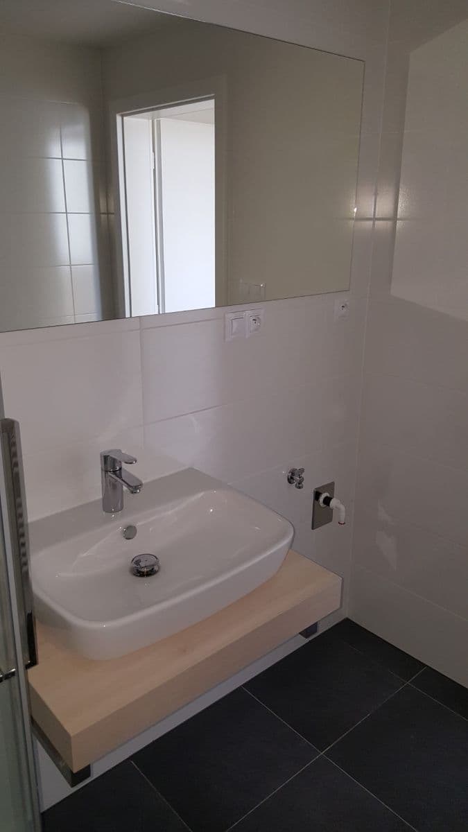Pronájem bytu 1+kk 25 m², Markůvky, Brno, Jihomoravský kraj Pronájem bytu 1+kk 25 m², Markůvky, Brno, Jihomoravský kraj