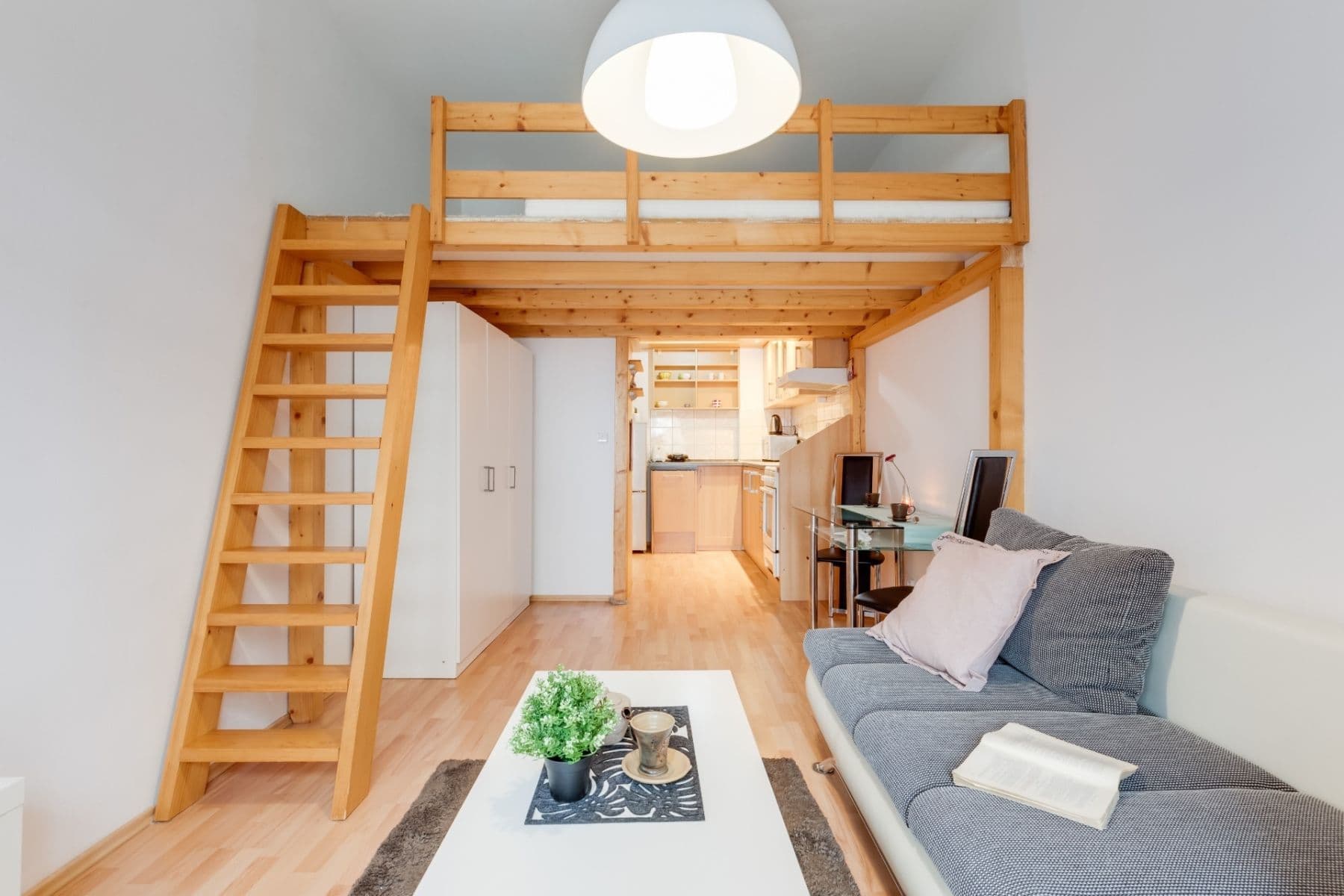 Pronájem bytu 1+kk 28 m², Malkovského, Praha, Praha Pronájem bytu 1+kk 28 m², Malkovského, Praha, Praha