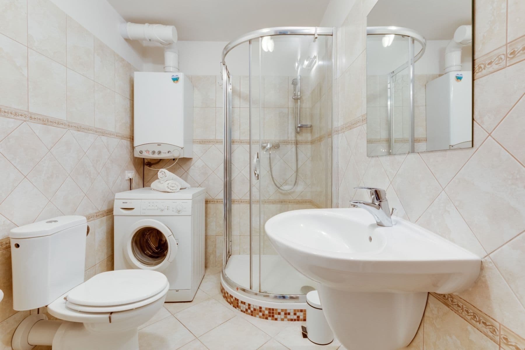 Pronájem bytu 1+1 45 m², Plzeňská, Praha, Praha Pronájem bytu 1+1 45 m², Plzeňská, Praha, Praha
