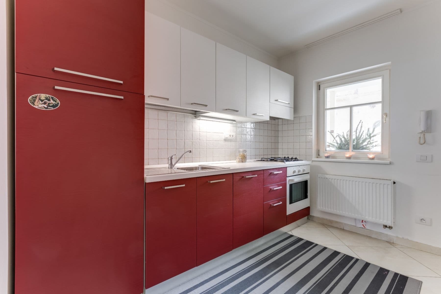 Pronájem bytu 1+1 45 m², Plzeňská, Praha, Praha Pronájem bytu 1+1 45 m², Plzeňská, Praha, Praha