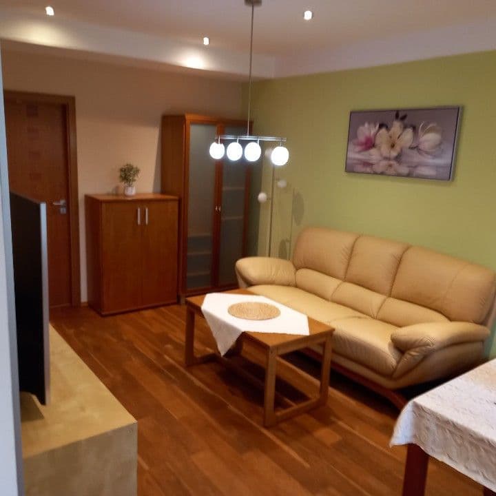 Pronájem bytu 2+kk 59 m², Šumberova, Praha, Praha Pronájem bytu 2+kk 59 m², Šumberova, Praha, Praha
