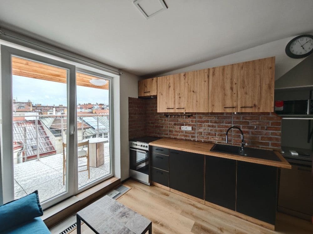 Pronájem bytu 1+1 30 m², Mikovcova, Praha, Praha Pronájem bytu 1+1 30 m², Mikovcova, Praha, Praha