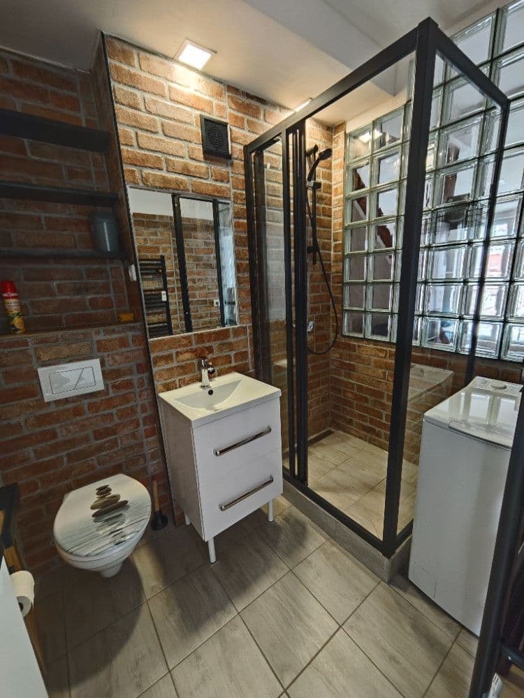 Pronájem bytu 1+1 30 m², Mikovcova, Praha, Praha Pronájem bytu 1+1 30 m², Mikovcova, Praha, Praha