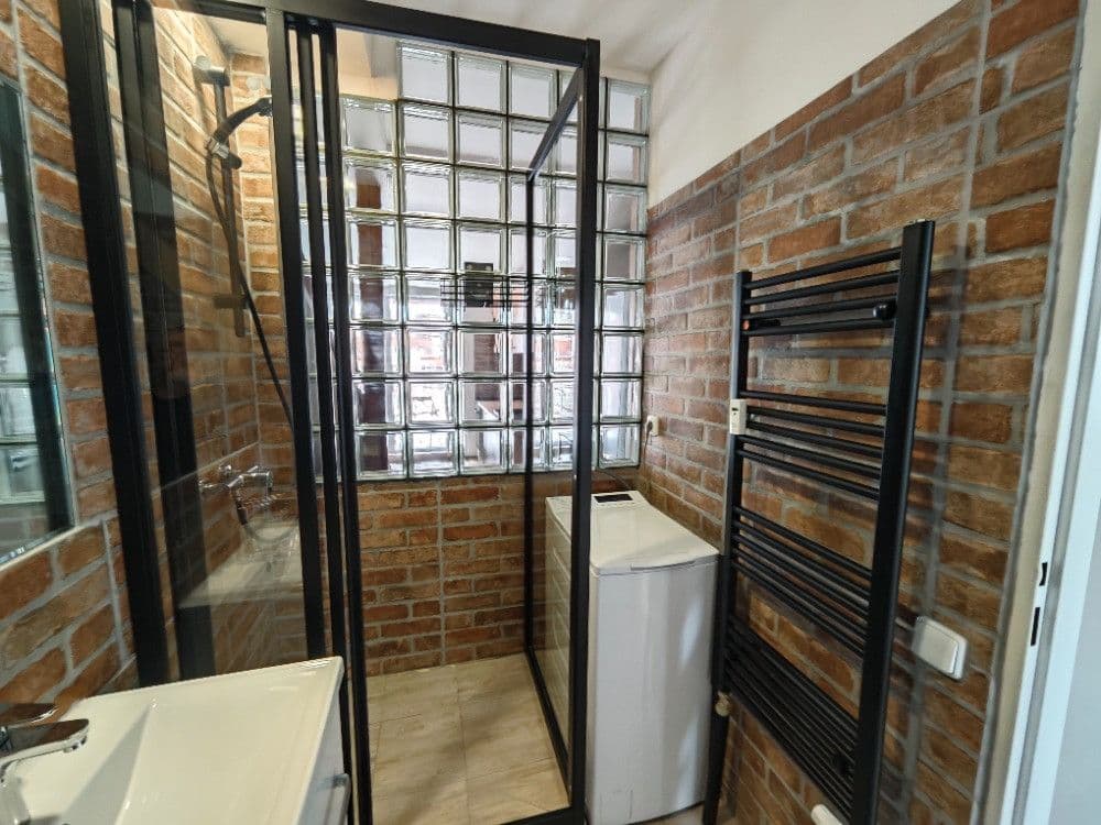 Pronájem bytu 1+1 30 m², Mikovcova, Praha, Praha Pronájem bytu 1+1 30 m², Mikovcova, Praha, Praha