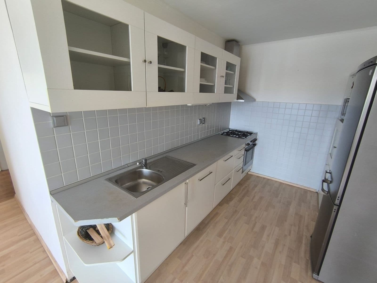 Pronájem bytu 3+kk 56 m², Hlavatého, Praha, Praha Pronájem bytu 3+kk 56 m², Hlavatého, Praha, Praha