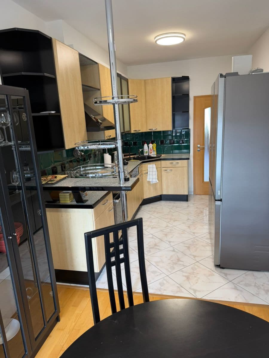 Pronájem bytu 6+1 158 m², Chotovická, Praha, Praha Pronájem bytu 6+1 158 m², Chotovická, Praha, Praha
